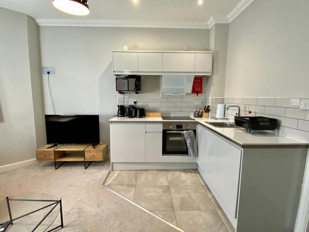 Stylish Modern Apartments Near Parks & Centre Cardiff Ngoại thất bức ảnh