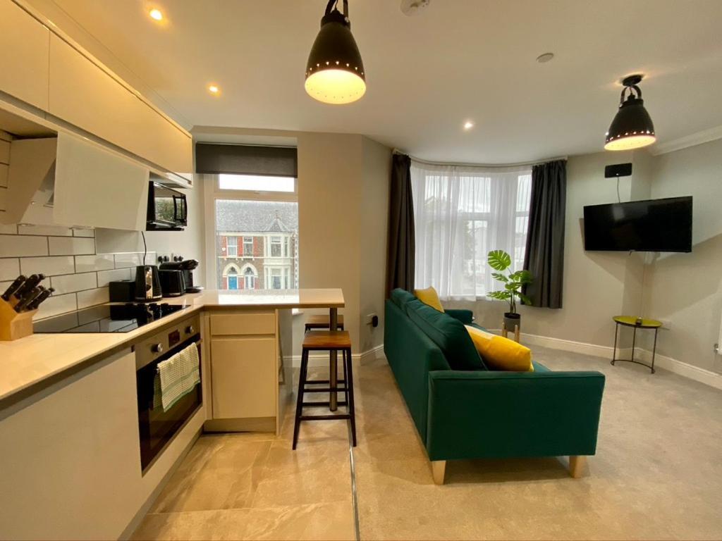 Stylish Modern Apartments Near Parks & Centre Cardiff Ngoại thất bức ảnh