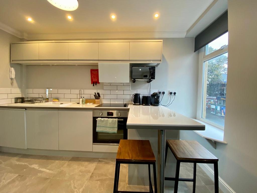Stylish Modern Apartments Near Parks & Centre Cardiff Ngoại thất bức ảnh